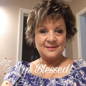 Meet your Posher, Vickie